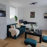 Vesta M52 Free Parking 3*
