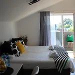 Vesta M52 Free Parking 3*