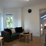 Vesta M52 Free Parking Szczecin