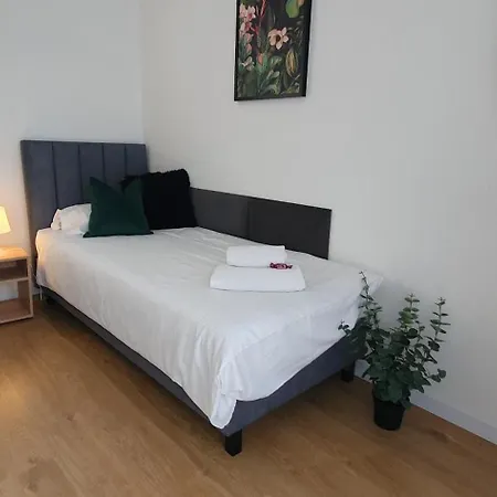 Vesta M52 Free Parking