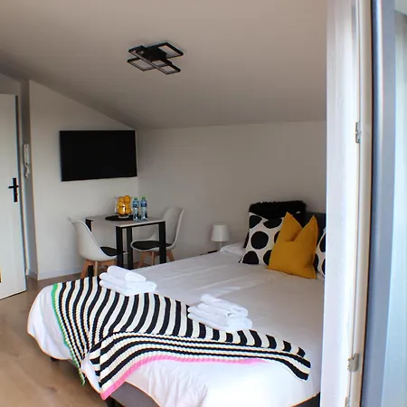 公寓式酒店 Vesta M52 Free Parking 3*