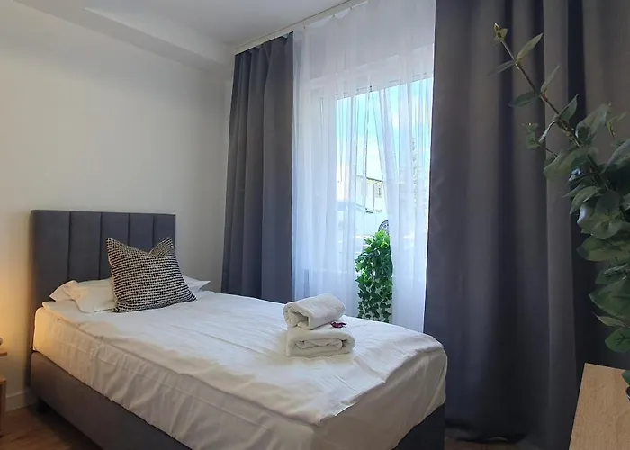 Vesta M52 Free Parking Stettino