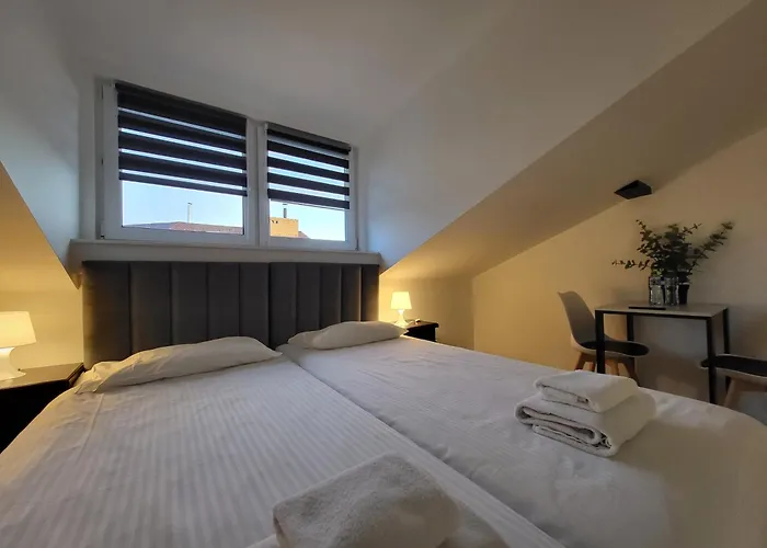 Aparthotel Vesta M52 Free Parking 3*