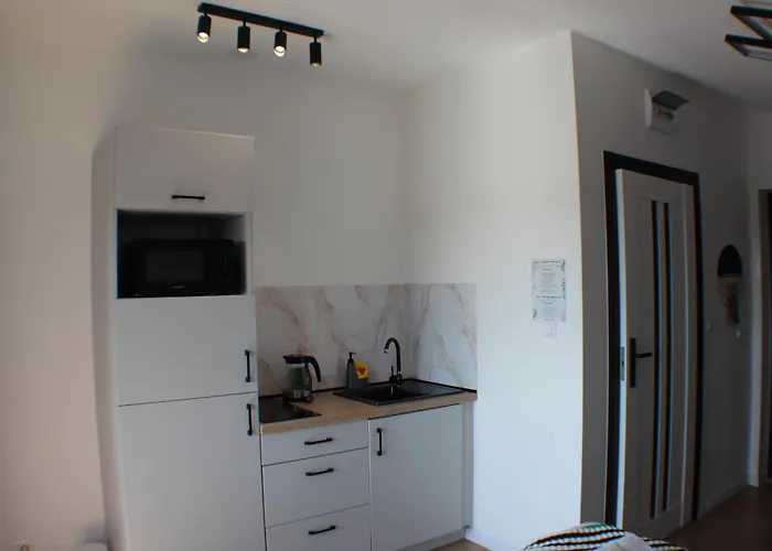 Vesta M52 Free Parking 3* Stettino