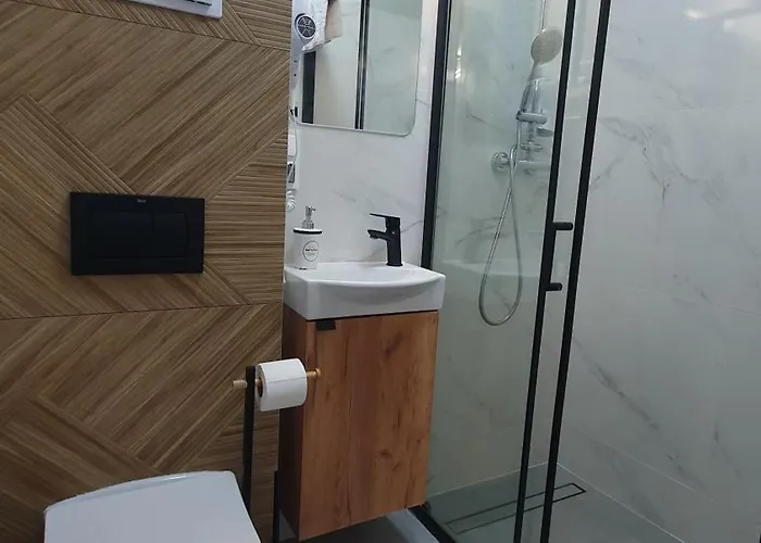 アパートホテル Vesta M52 Free Parking 3*