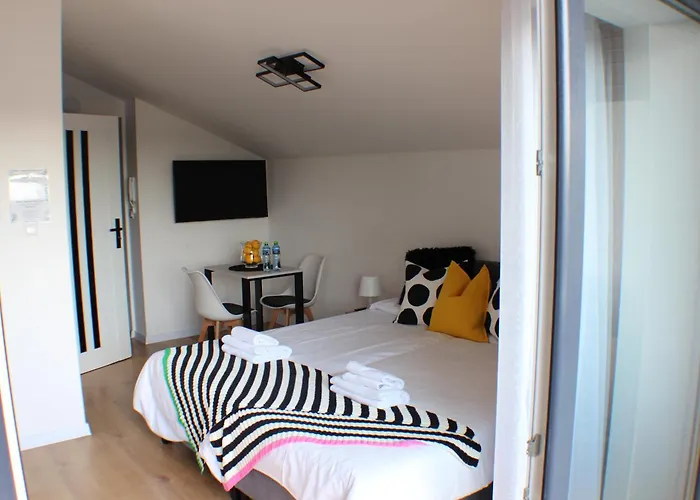 Aparthotel Vesta M52 Free Parking 3*