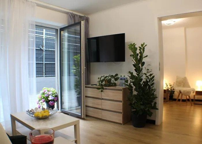 アパートホテル Vesta M52 Free Parking 3*